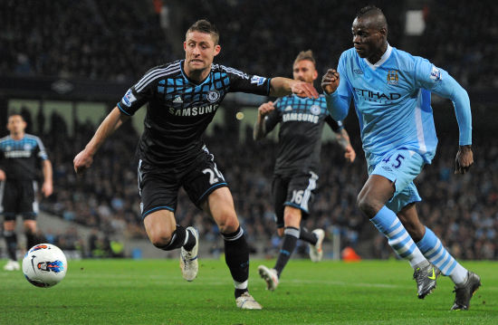 足球的中堅 足球的中堅