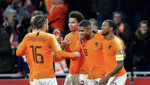 年轻力量崭 年轻力量崭